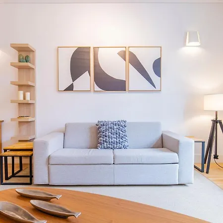 Modern Rustic Flat In Santos By Lovelystay Lisbon Exterior photo